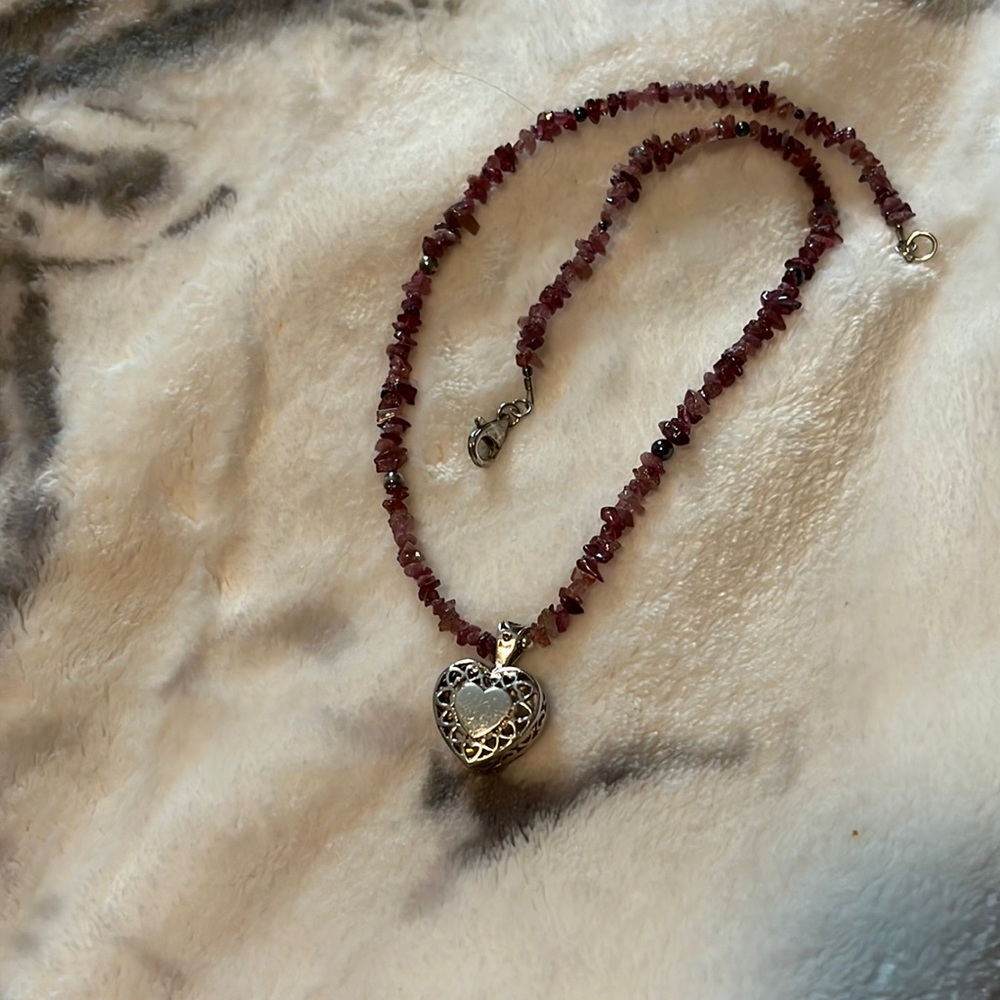 Tourmaline chip necklace w Heart